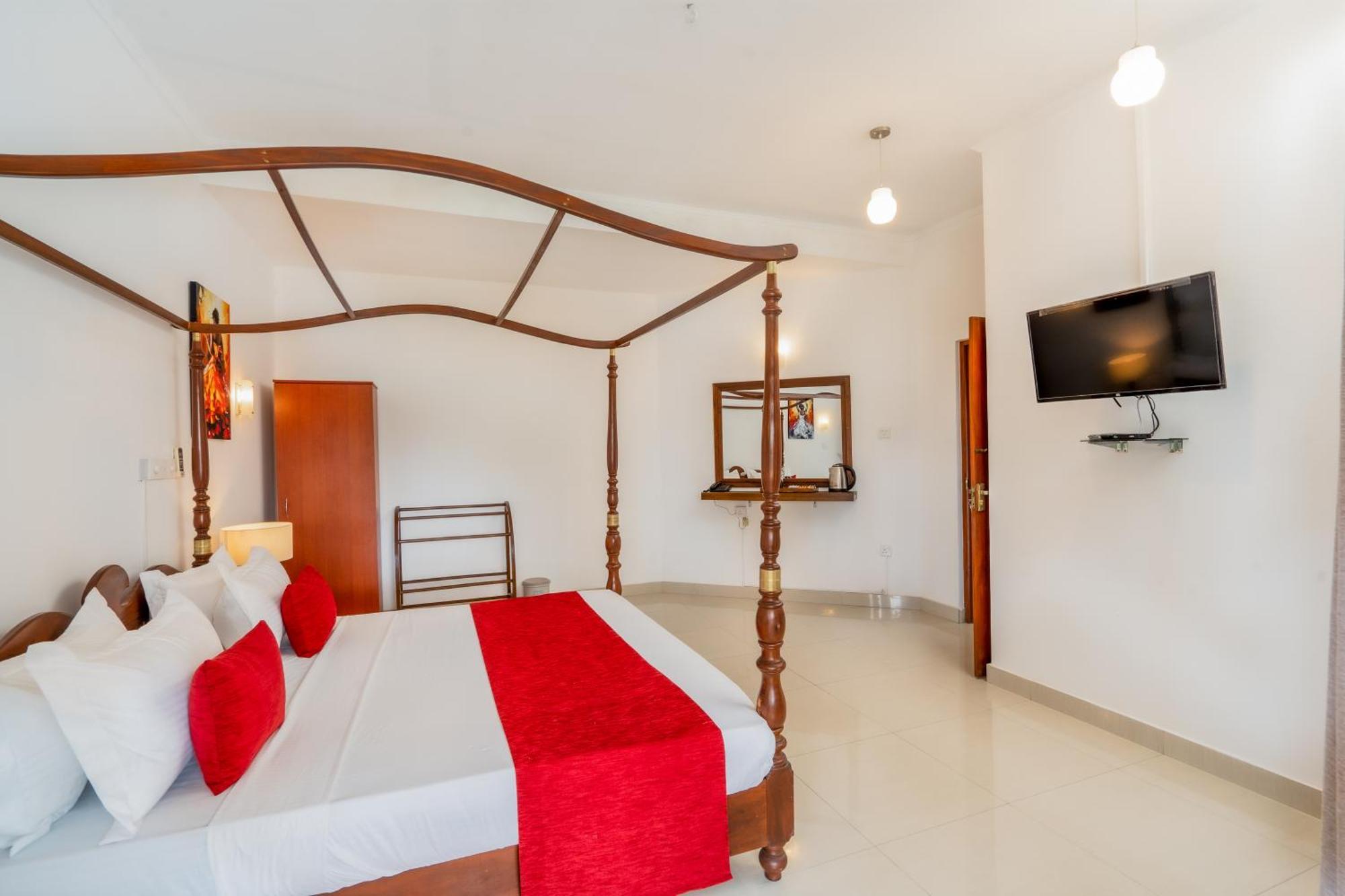 Kandy City Oasis Hotel エクステリア 写真